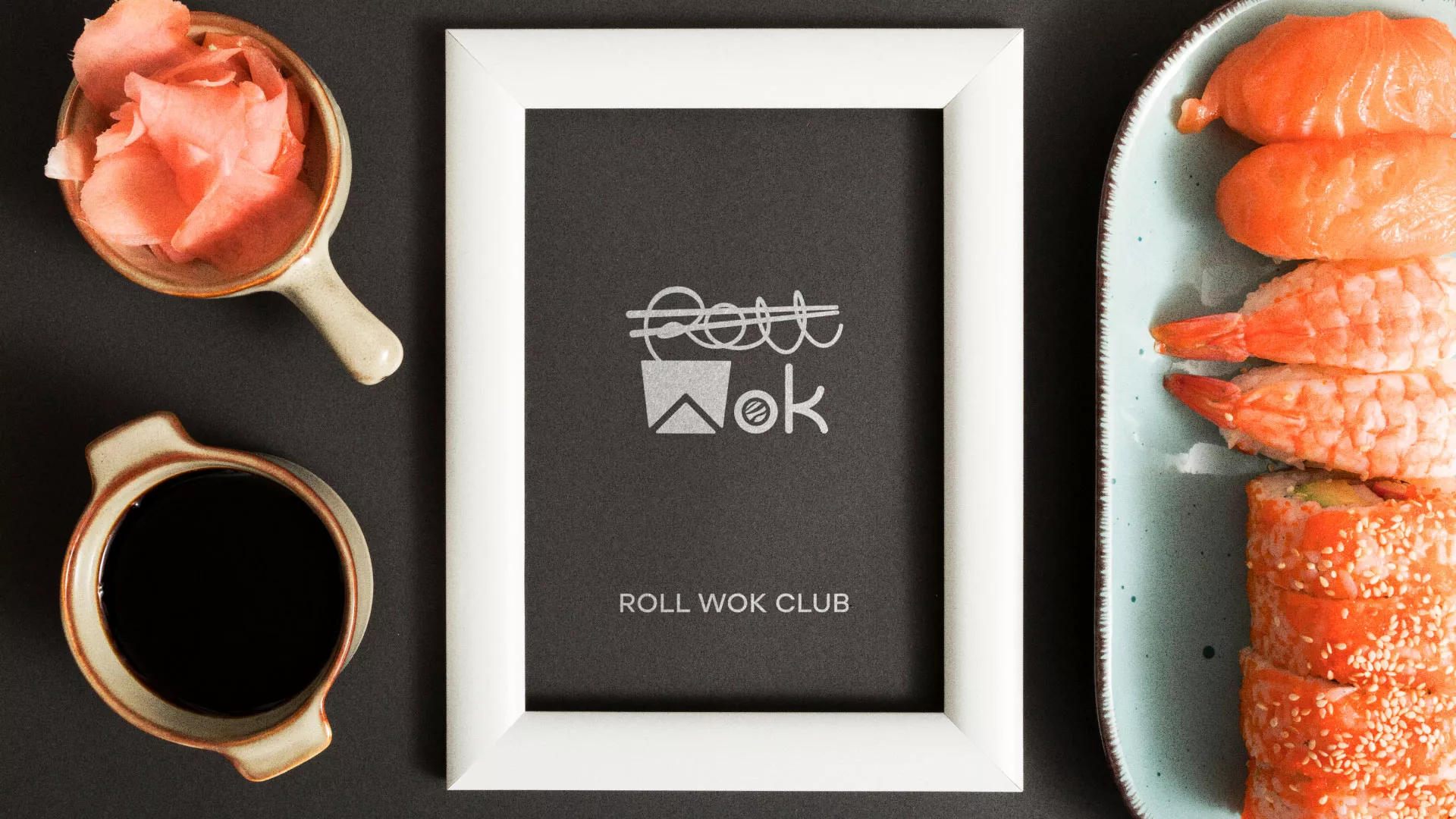 Разработка логотипа суши-бара «Roll Wok Club» в Орлове